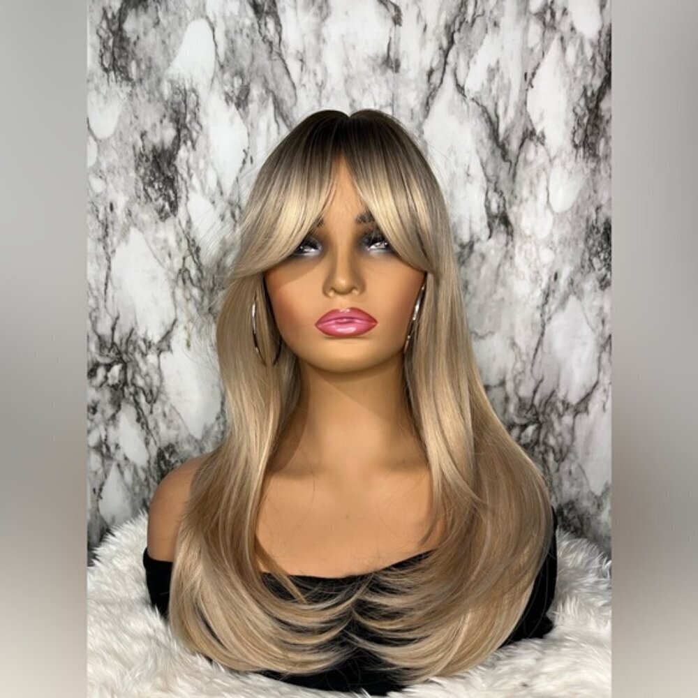 20 In Layered Dark roots Blonde Side Bangs Wig